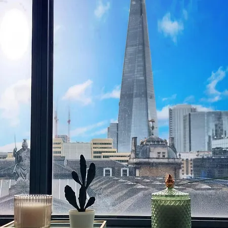 Shard View Apartments Londen Buitenkant foto